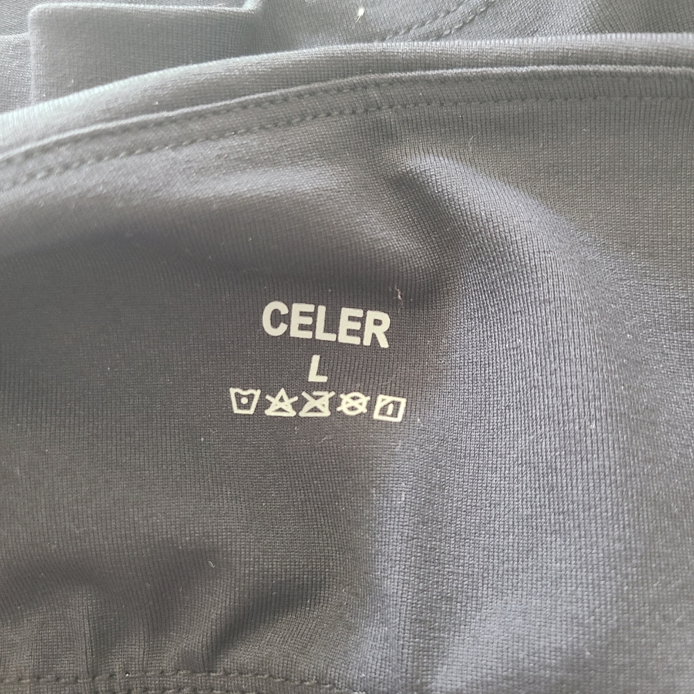 🍉 NWT Celer Black Sports Bra Crop Top Large - Picture 3 of 6